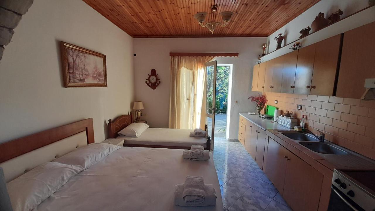 Honey-House “Kastrioti” Apartment Permet Ngoại thất bức ảnh